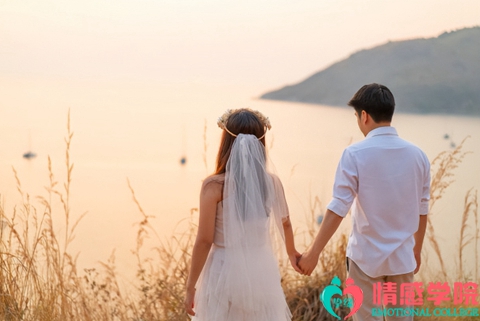 异地恋分手的前兆是什么？